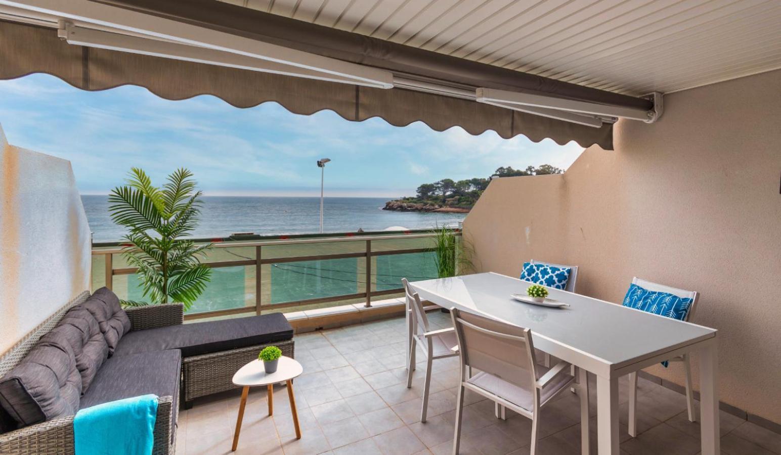 Apartamento Frentemar 1 By Costa Carpediem กัลเป ภายนอก รูปภาพ